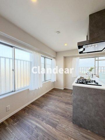 ニューハイツ中川のキッチン|ドキドキの新生活も、安心してスタート。ぴったりの住まいを見つけませんか？クランディアが一緒に住まい選びをサポートします‼　まずは、お気軽にお問合せください　＃クランディア