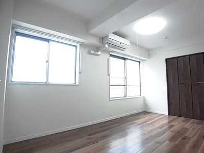 【内装】 | YDビルディング | 寝室にぴったりのお部屋です