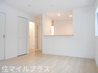 【居間・リビング】 | 会津若松市門田町黒岩新築一戸建て4棟 | ゆったりとした居間です