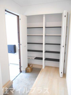 【玄関】 | 会津若松市門田町黒岩新築一戸建て4棟 | きれいな玄関です