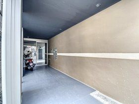 【エントランス】 | IORI | 建物の内部です