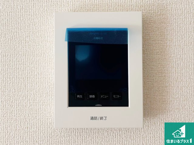 29(土)30(日)現地説明会！◆泉南郡熊取町七山　新築一戸建ての防犯設備|カラーモニターインターホン！声だけでなく来訪者の姿や顔がモニターで確認できるので、小さなお子様がいらっしゃるご家庭でも安心できます！