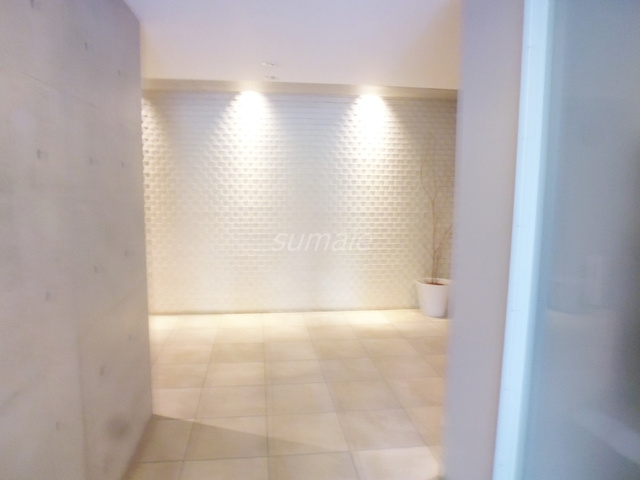 プライムアーバン浮間公園のロビー|ロビーまでオシャレです♪