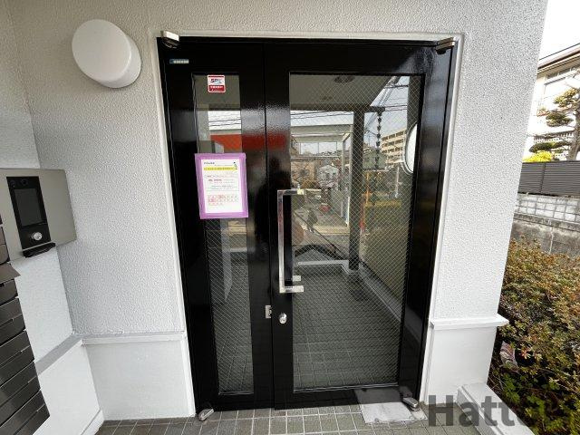 ユキ千里山西のエントランス