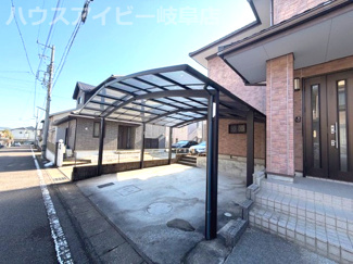 【駐車場】 | 岐阜市粟野台！敷地広々73坪！7SLDKのお家です♪お車スペース3台可能！オール電化住宅！ | 岐阜市粟野台！敷地広々73坪！7SLDKのお家です♪お車スペース3台可能！オール電化住宅！