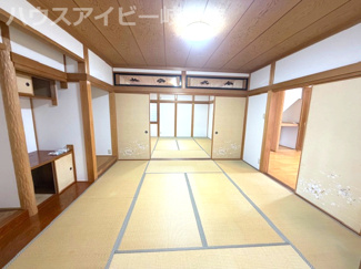 【和室】 | 岐阜市粟野台！敷地広々73坪！7SLDKのお家です♪お車スペース3台可能！オール電化住宅！ | 岐阜市粟野台！敷地広々73坪！7SLDKのお家です♪お車スペース3台可能！オール電化住宅！