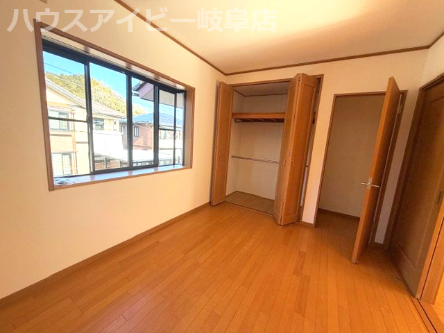 【洋室】の画像