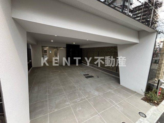 【エントランス】 | 建物の内部です