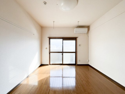 【居間・リビング】 | パールエステート