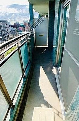 【バルコニー】 | グリーンヒルズ目白 | バルコニーからの眺めを楽しみながら食事をしませんか
