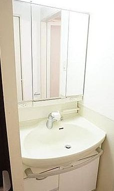 【独立洗面台】 | グリーンヒルズ目白 | 独立洗面化粧台が付いています