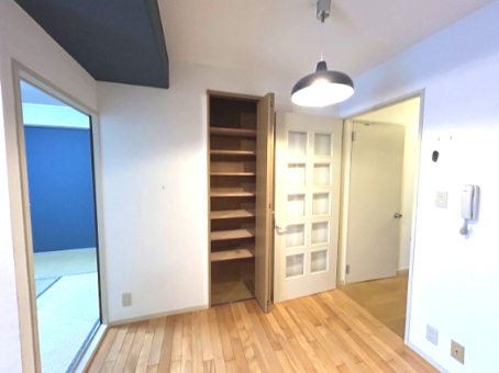 西大路ガーデンハイツの収納