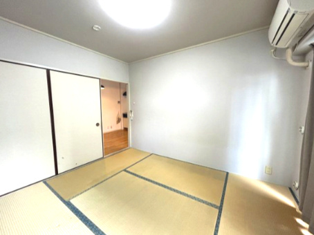 西大路ガーデンハイツの和室