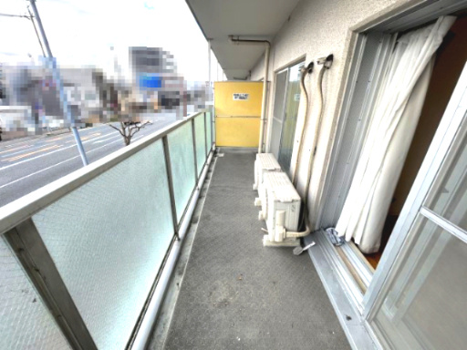 西大路ガーデンハイツのバルコニー