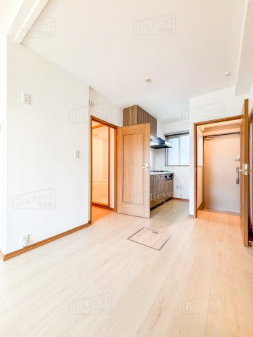 組坂ビルNo8の内装