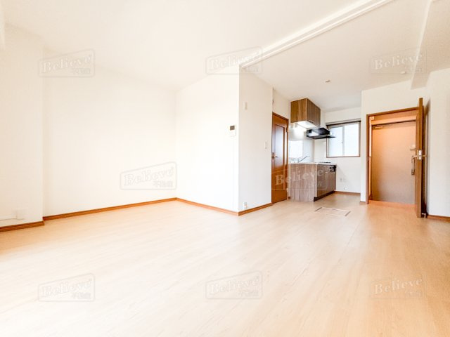 組坂ビルNo8の内装