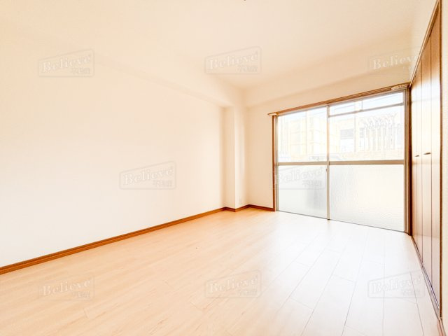 組坂ビルNo8の内装