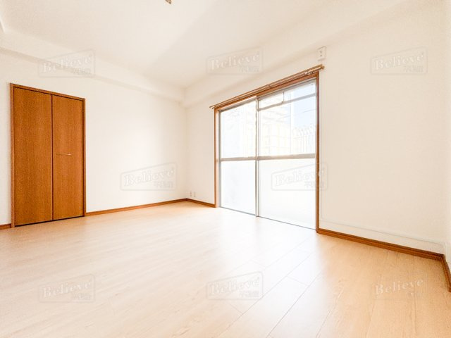 組坂ビルNo8の内装