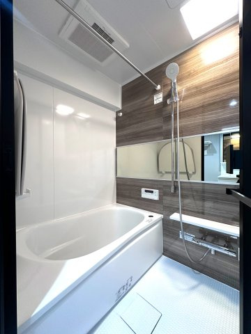 グリーンパーク第16綾瀬の浴室|ドキドキの新生活も、安心してスタート。ぴったりの住まいを見つけませんか？クランディアが一緒に住まい選びをサポートします‼　まずは、お気軽にお問合せください　＃クランディア