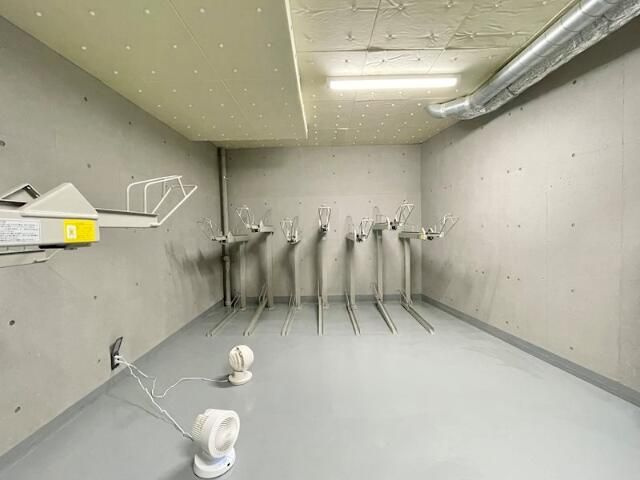 Ｃｏｅｕｒ　Ｂｌａｎｃ八幡山のエントランス