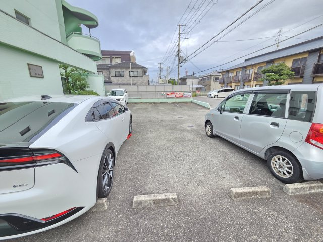 【駐車場】 | ドエル岸和田