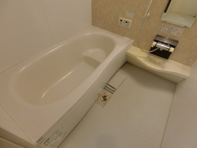 【浴室】 | モアフィリアル