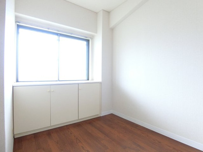 【洋室】 | メゾンドール河野