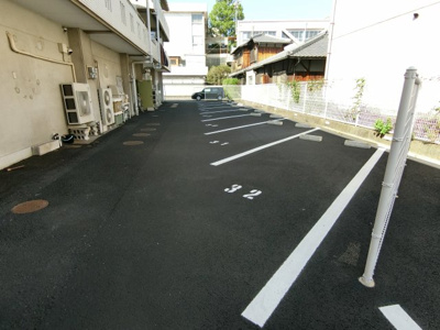 【駐車場】 | メゾンドール河野