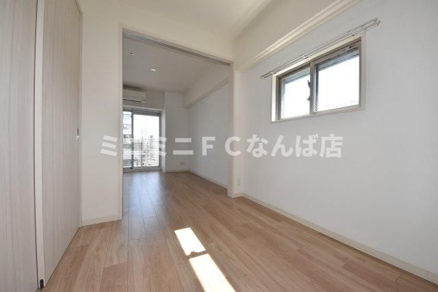 プレサンス江戸堀