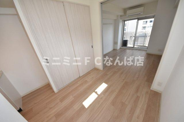 プレサンス江戸堀の居間・リビング