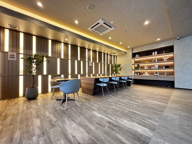 スプランディッド梅田グランノースのロビー
