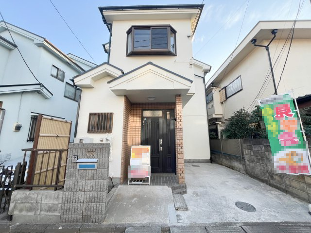 所沢市けやき台中古戸建の外観|土地面積：88.02㎡　建物面積：93.36㎡　築31年の中古戸建です！