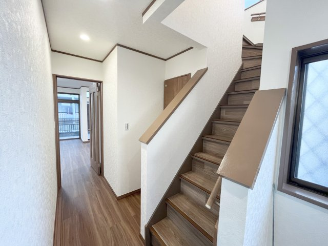 所沢市けやき台中古戸建の内装|統一感のある綺麗な内装に仕上がっています♪