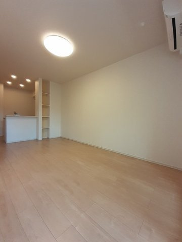 サンリット・カーサの居間・リビング|広いリビング☆