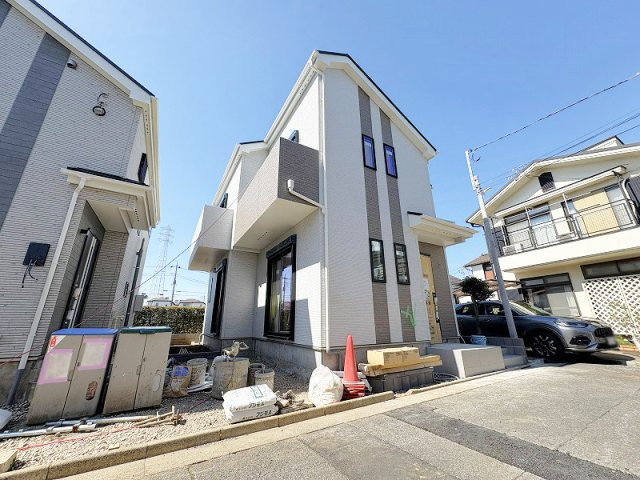【外観】 | 練馬区西大泉4丁目　新築一戸建住宅　全2棟　(保谷店) | 水回りがまとまった設計なので、家事もスムーズに進めやすいです。