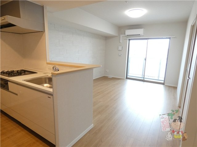 ＴＷＩＮ　ＴＯＷＥＲＳ　ＡＺＵＫＩの居間・リビング