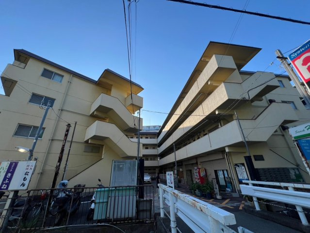 多聞ニューセンターの外観