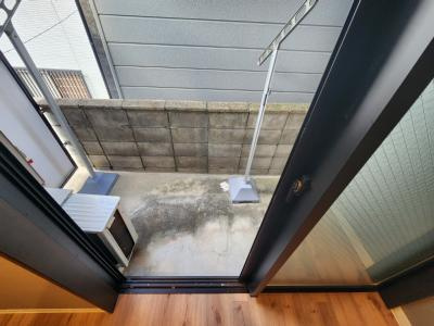 クレア・ラ・クーオのバルコニー