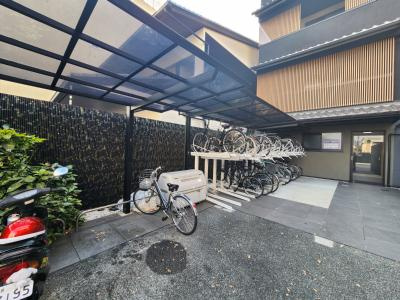 クレア・ラ・クーオの駐車場|駐輪場