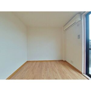 サンモールの居間・リビング