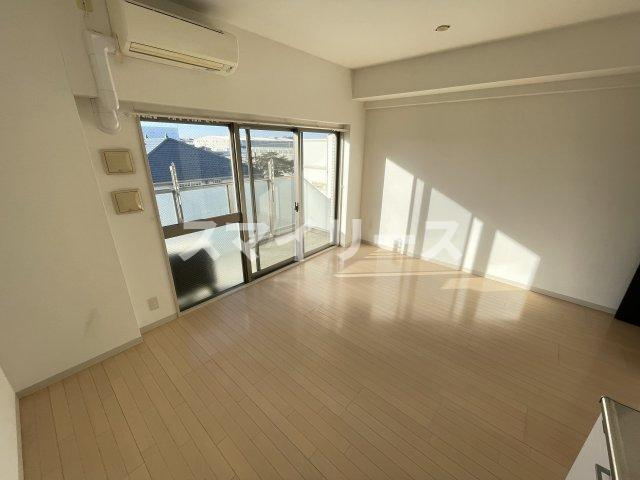 ELLEGARDEN柏の葉の居間・リビング