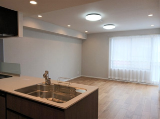 【居間・リビング】 | コスモ新検見川２