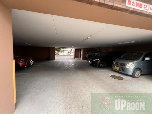 URBAN STAGE 春日井の駐車場