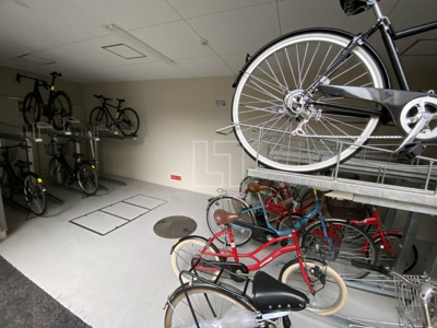 【その他共用部分】 | エスリード谷町六丁目レジデンス | エスリード谷町六丁目レジデンス　駐輪場