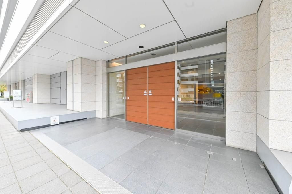 横浜ＭＩＤベースタワーレジデンス