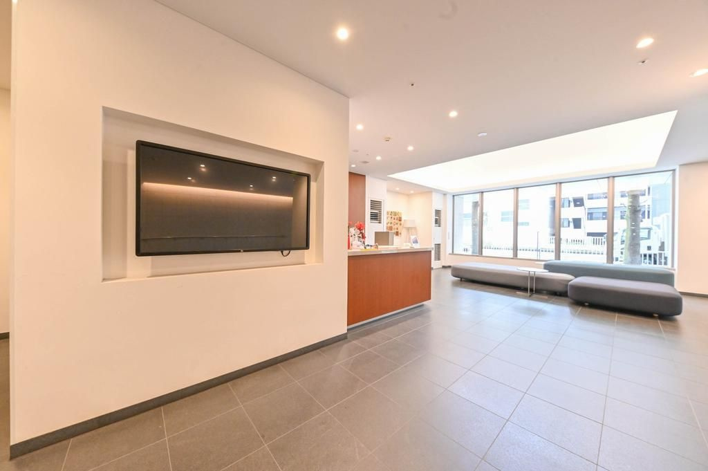 横浜ＭＩＤベースタワーレジデンス