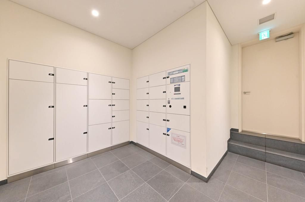 横浜ＭＩＤベースタワーレジデンス