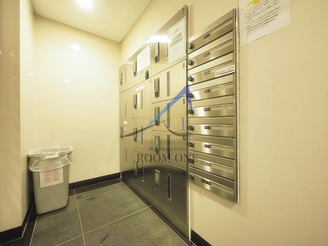 プレール・ドゥーク東京ＮＯＲＴＨⅡのその他共用部分|宅配ボックスと集合ポストです。