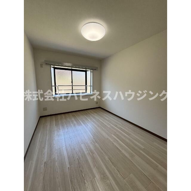 柏市東中新宿１丁目の賃貸マンションの洋室