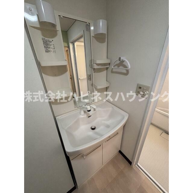 柏市東中新宿１丁目の賃貸マンションの洗面所
